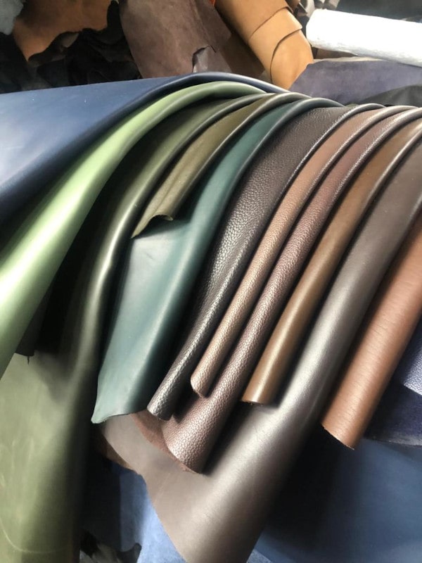 who-we-are-right-min